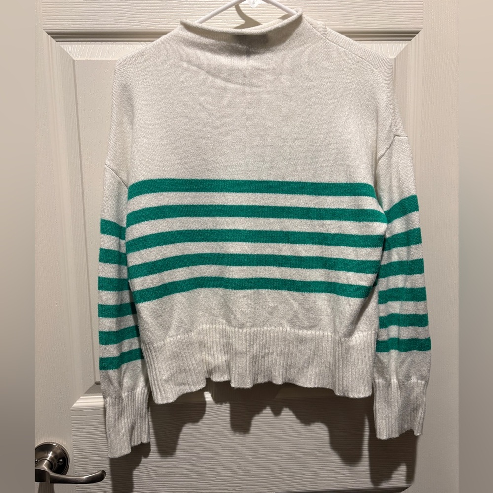 Elegant Striped Women's Sweater in White and Green
